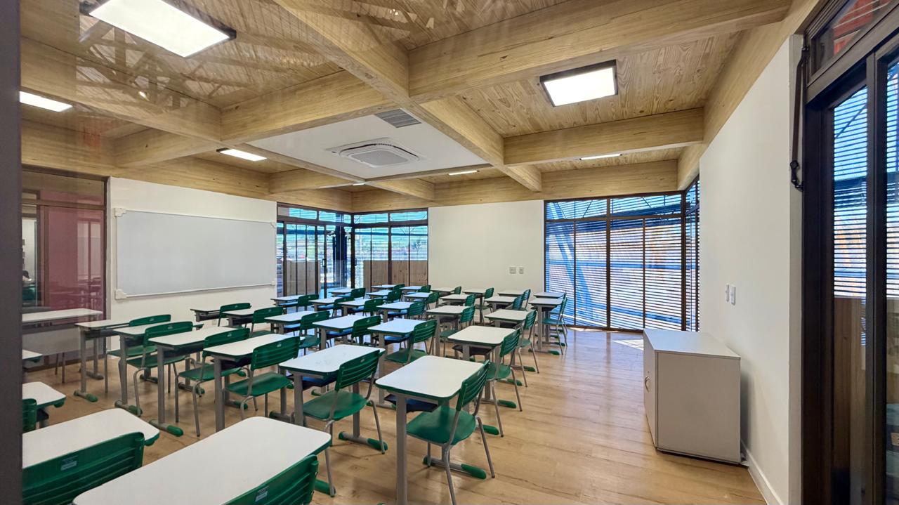 Arquitetura a serviço da educação: construir escolas também é edificar o aprendizado
